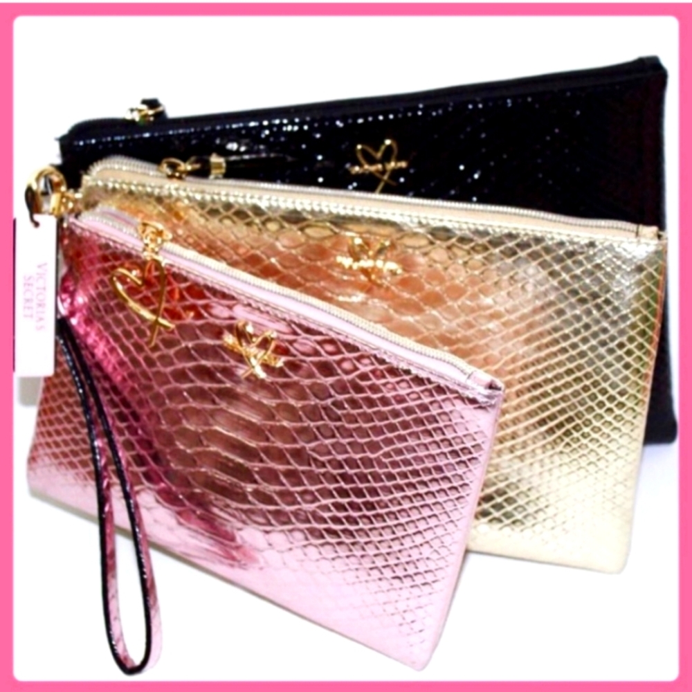 Victoria Secrets wristlet 3 bag set